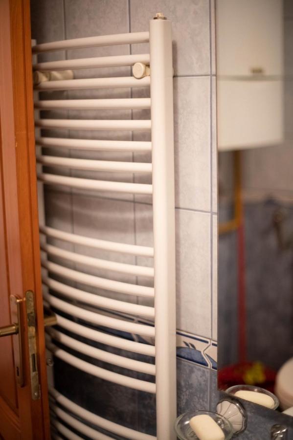 Apartman Yellow House Σαράγεβο Εξωτερικό φωτογραφία